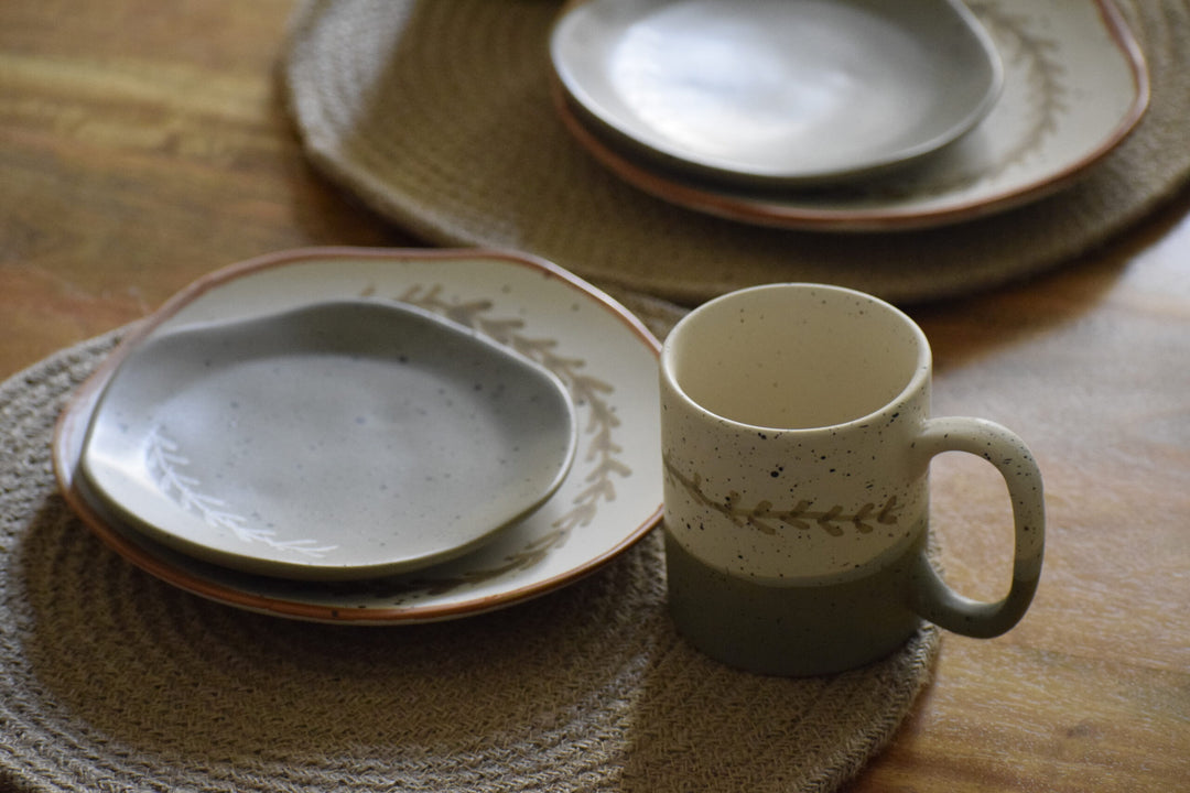 Insolite - Table for two(Olive tableware)