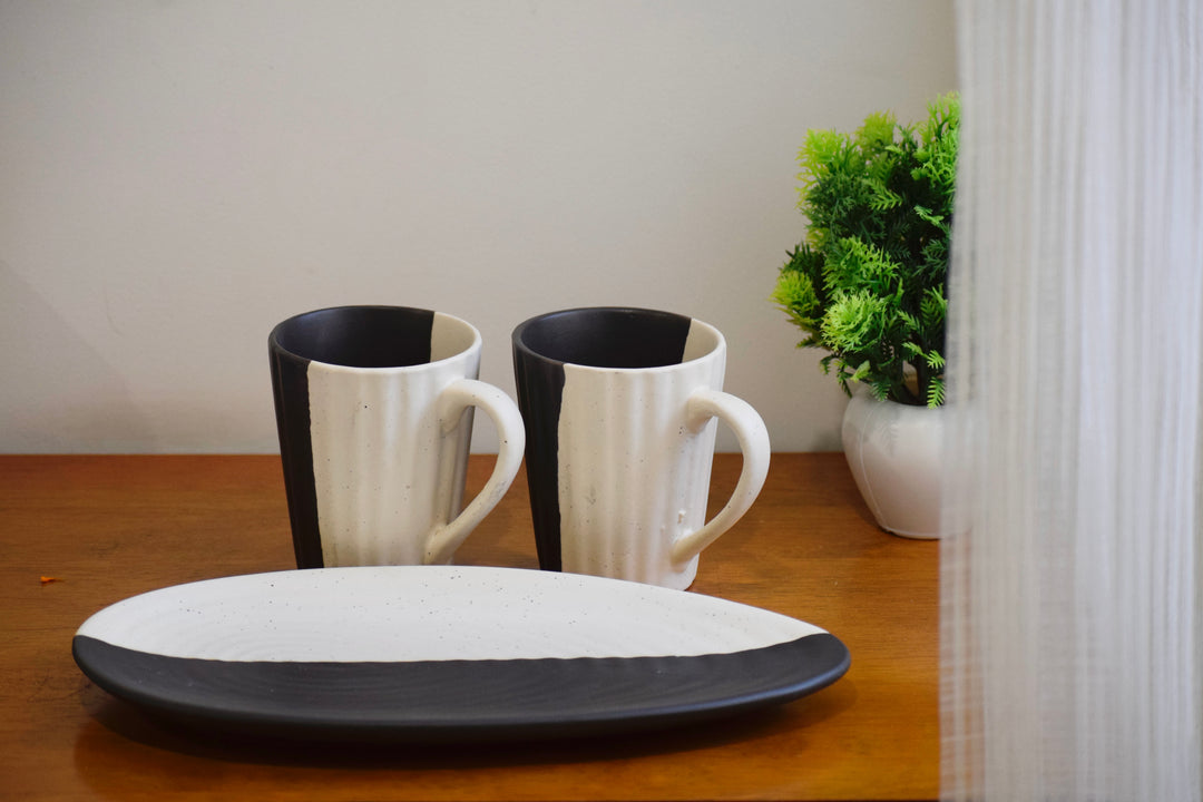 Good two go - Set of 2 Mugs & 1 Platter