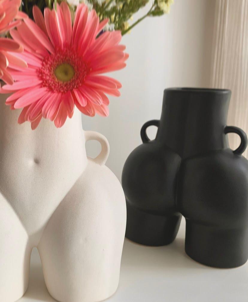 Donna vase black